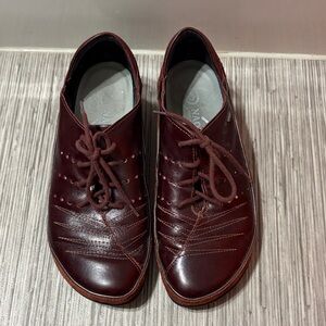 NAOT Women Lace-Up Casual Leather Shoes in Burgundy size 37